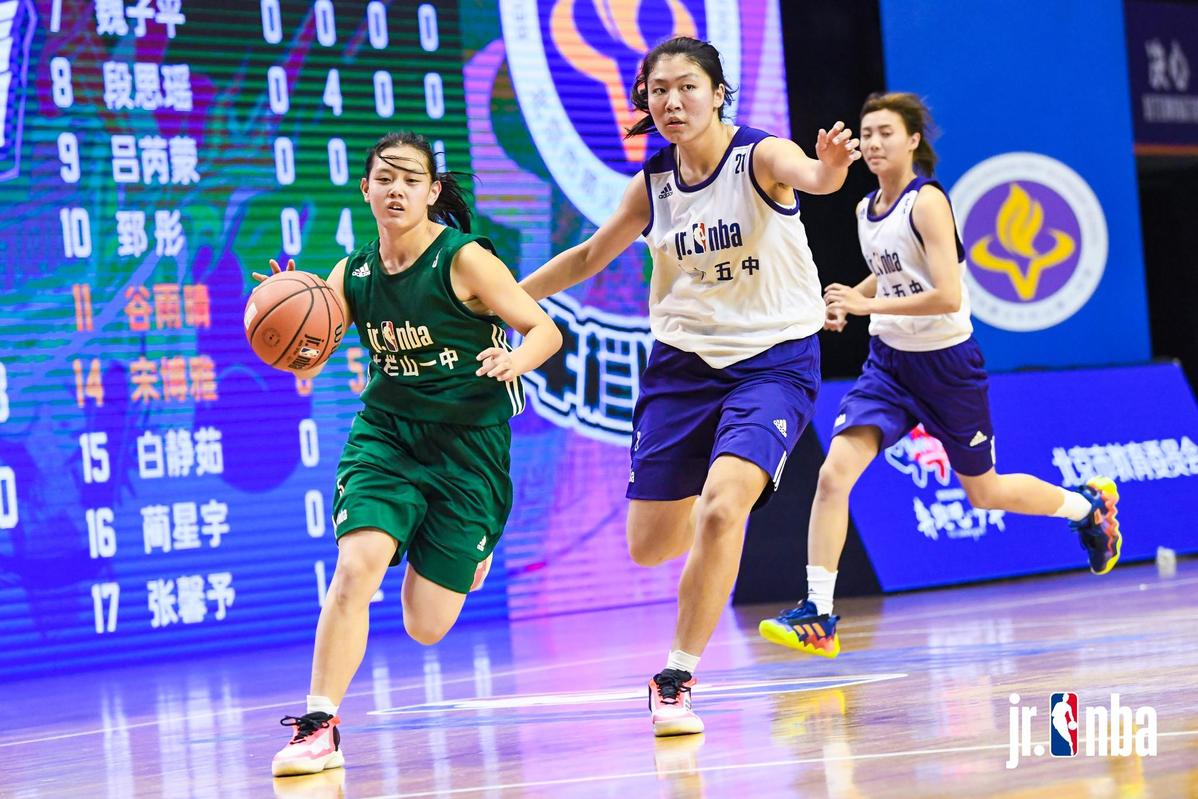 范德芬欧冠长途奔袭一条龙破门当选热刺11月最佳进球，获81%投票背后隐藏的训练秘密！